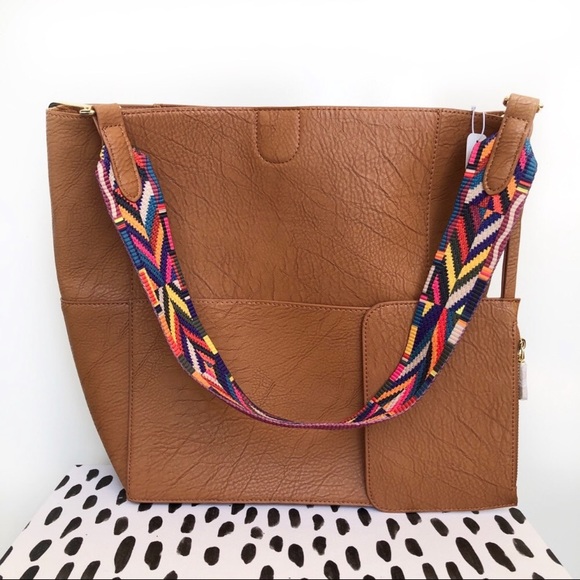Handbags - NWT Hobo Shoulder Bag Boho Embroidered Strap